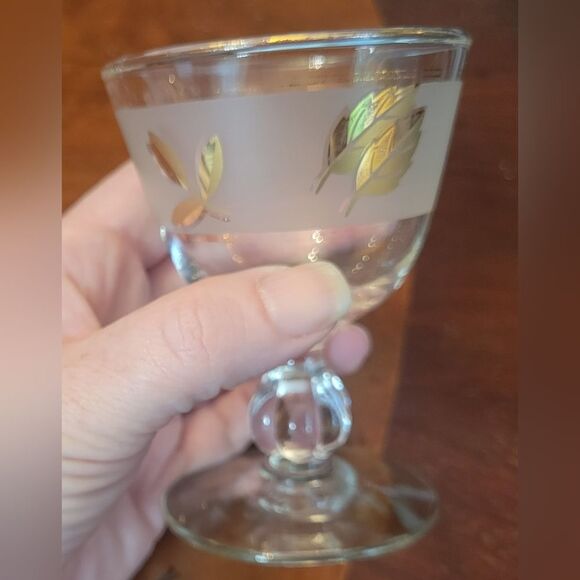 Vintage Libbey Gold Leaf Gold Rimmed Champagne Coupe Glasses | Set of 2 - Picture 3 of 3
